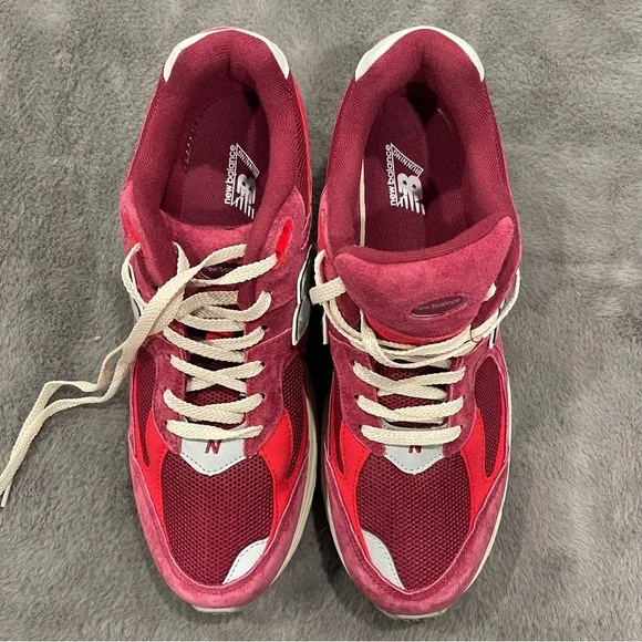 New balance sneakers Men size 11 brand new - Picture 2 of 4